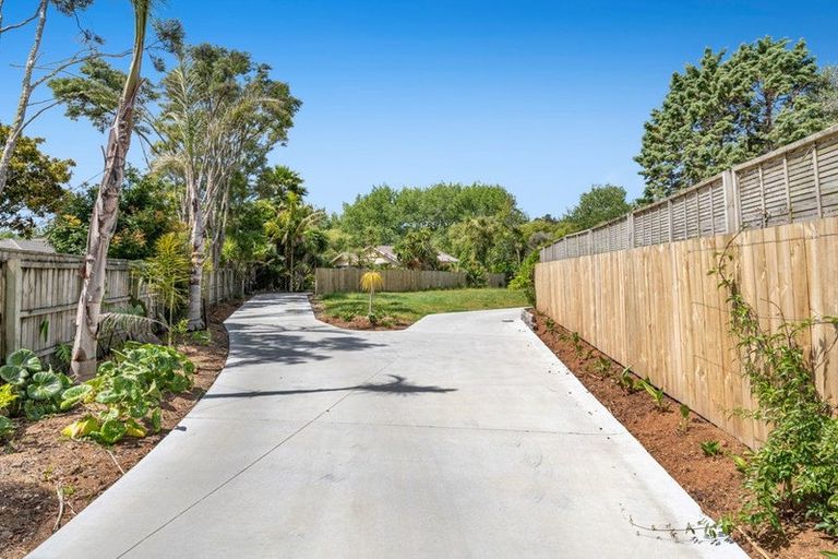 Photo of property in 120 Awaroa Road, Helensville, 0800