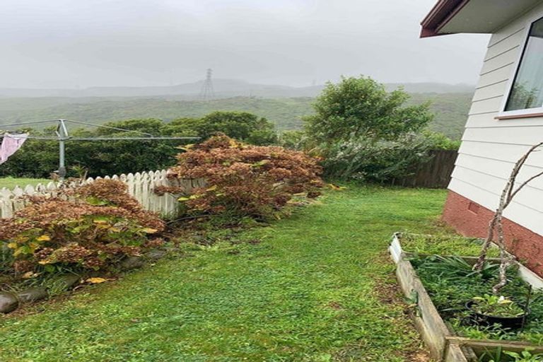 Photo of property in 25 Nassau Avenue, Grenada North, Wellington, 5028