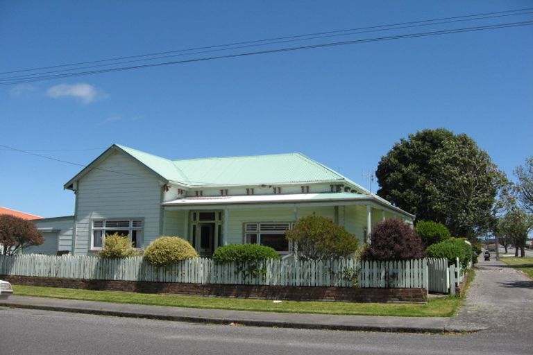 Photo of property in 98 Romilly Street, Westport, 7825