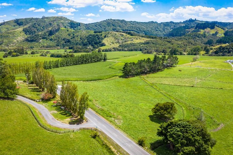 Photo of property in 331 West Coast Road, Makarau, Warkworth, 0981