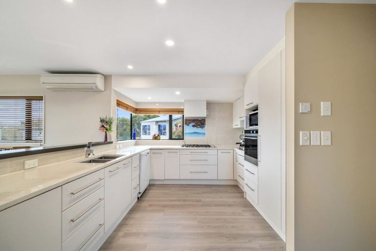 Photo of property in 35 Taharepa Road, Hilltop, Taupo, 3330