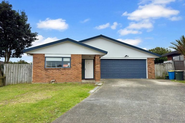 Photo of property in 76 Pitt Avenue, Clendon Park, Auckland, 2103