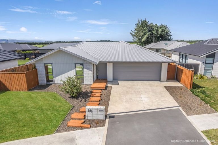 Photo of property in 39 Nethercote Way, Rolleston, 7614