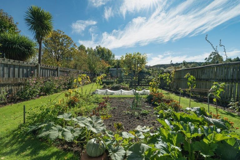 Photo of property in 32 Homebush Road, Glentunnel, 7673