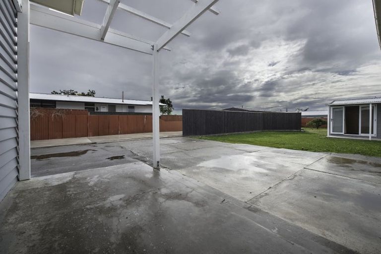 Photo of property in 2/1006 Copeland Road, Akina, Hastings, 4122