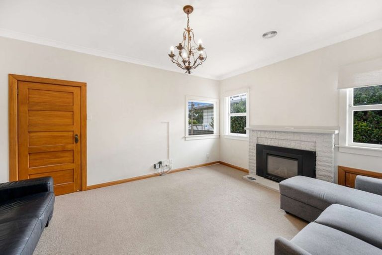 Photo of property in 213 Park Road North, Parkvale, Hastings, 4122