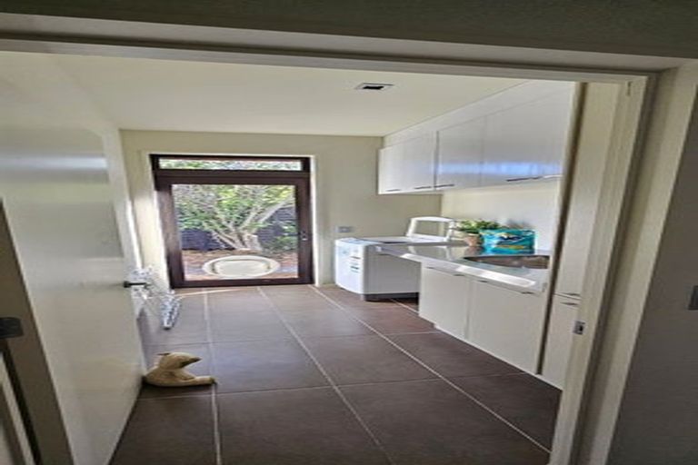 Photo of property in 5 Glengarry Court, Jacks Point, Queenstown, 9371