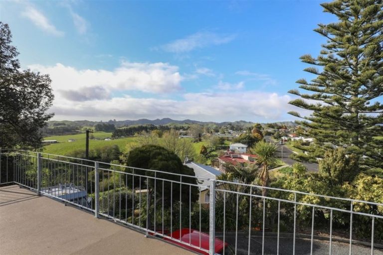 Photo of property in 86 Russell Road, Huntly, 3700