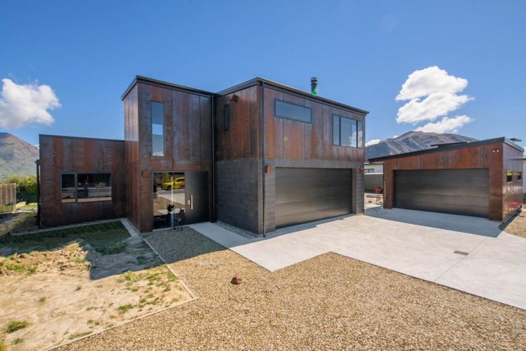 Photo of property in 65 Infinity Drive, Wanaka, 9305