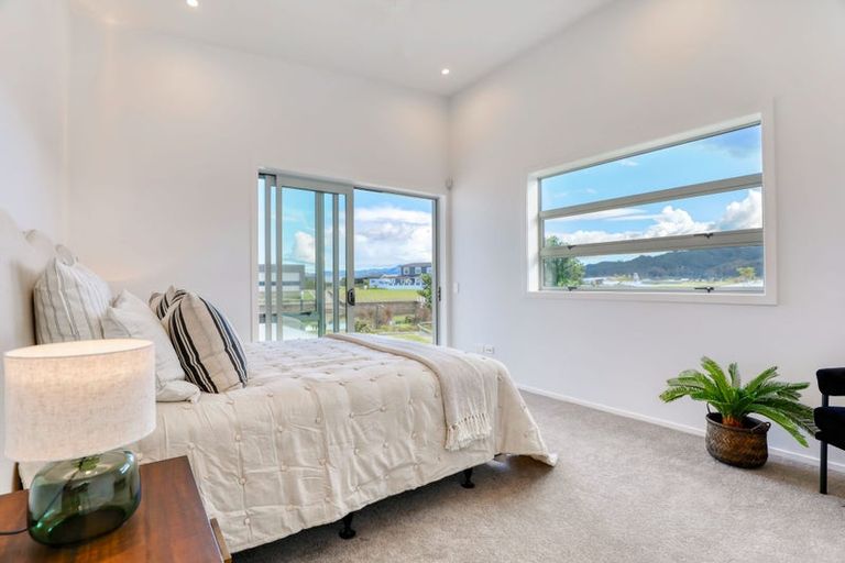 Photo of property in 23 Dorsal Close, Whitianga, 3510