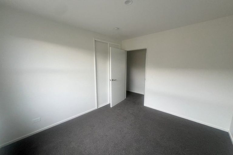 Photo of property in 27 Rita Angus Road, Belfast, 8051