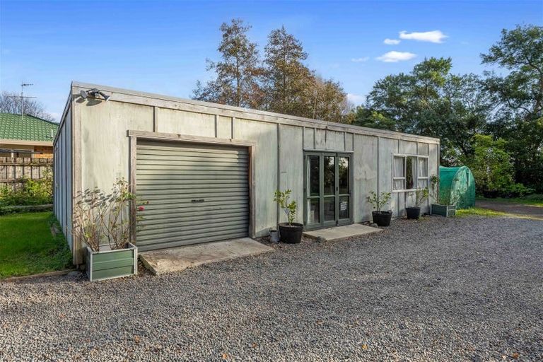 Photo of property in 43 Pehi Kupa Street, Waikanae, 5036