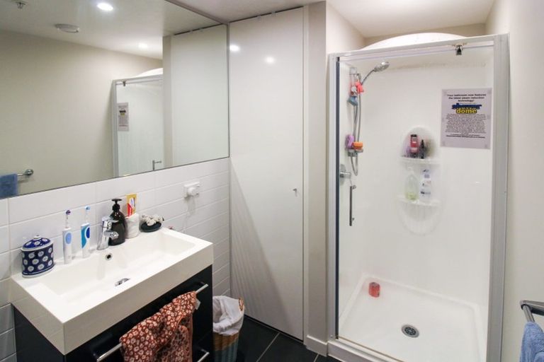 Photo of property in Nouvo Apartments, 21u4i Rugby Street, Mount Cook, Wellington, 6021