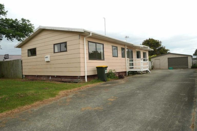 Photo of property in 117 Makarini Street, Paraparaumu, 5032