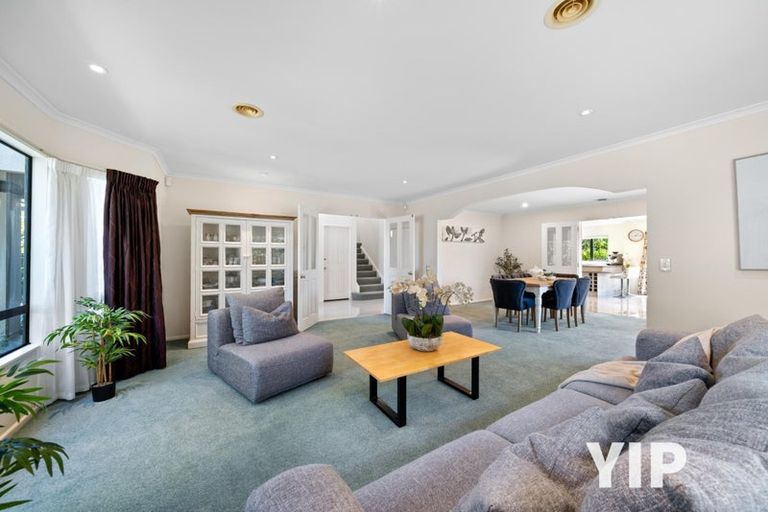 Photo of property in 6 Derry Hill, Churton Park, Wellington, 6037