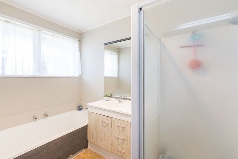 Photo of property in 136 Milson Line, Milson, Palmerston North, 4414