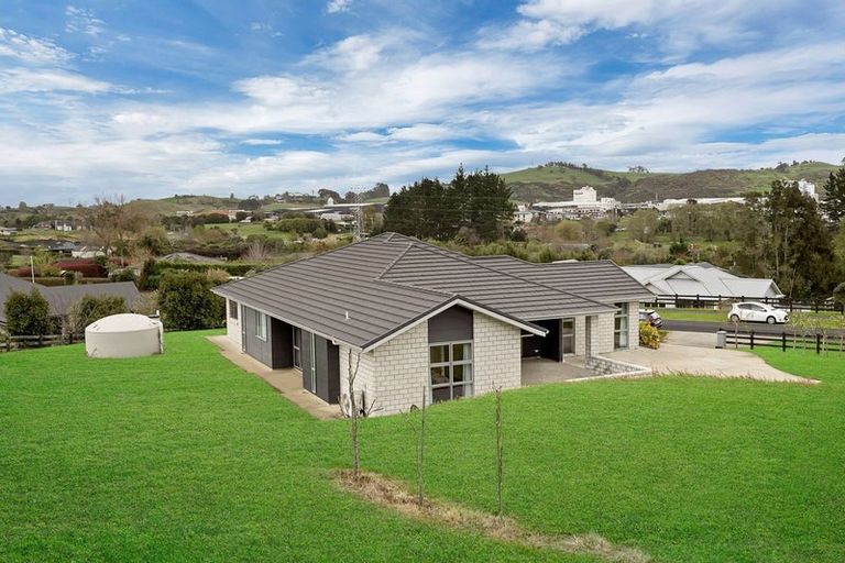 Photo of property in 9 Mcintosh Drive, Pokeno, 2471