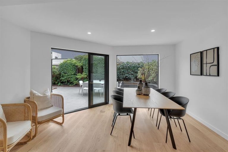 Photo of property in 15 Wai-iti Terrace, Burnside, Christchurch, 8053