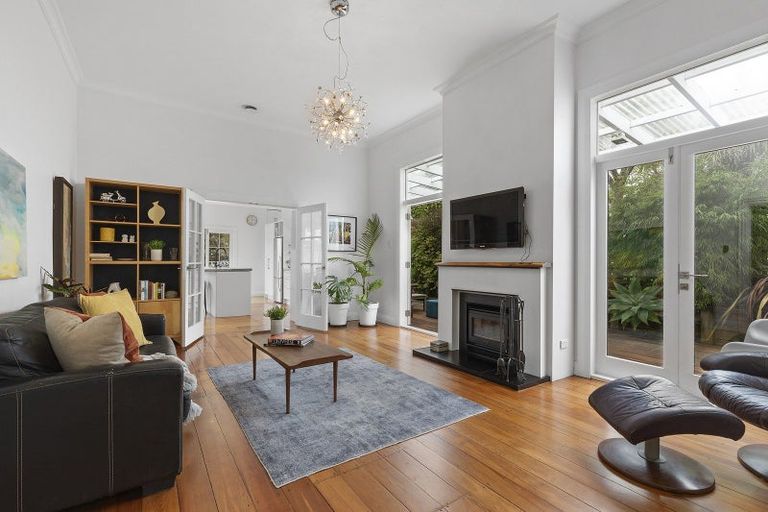 Photo of property in 86 Waipapa Road, Hataitai, Wellington, 6021