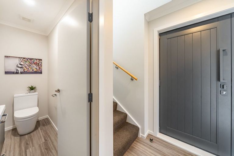 Photo of property in 48 Pateke Drive, Kenepuru, Porirua, 5022