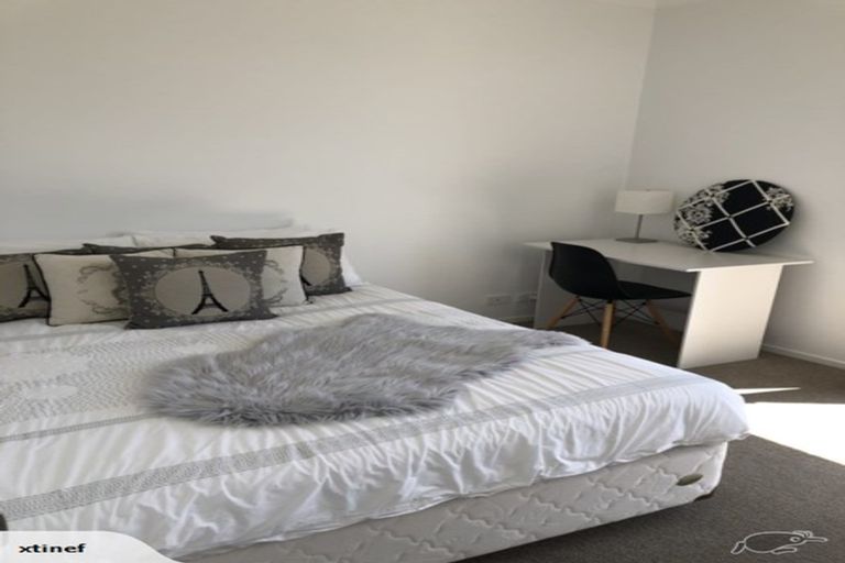 Photo of property in 16 Shelduck Way, Hobsonville, Auckland, 0616