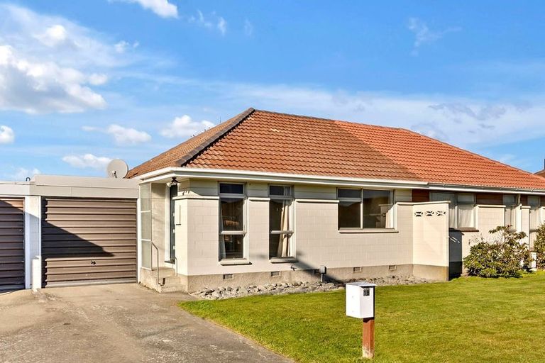 Photo of property in 1b Witham Street, Hornby, Christchurch, 8042