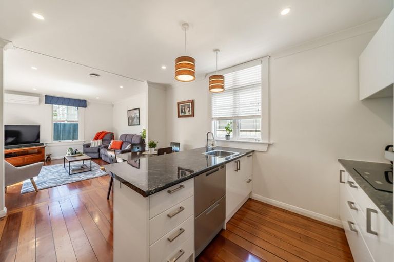 Photo of property in 27a Liverpool Street, Trentham, Upper Hutt, 5018