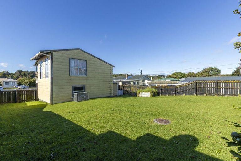 Photo of property in 11a Queen Street, Waitara, 4320
