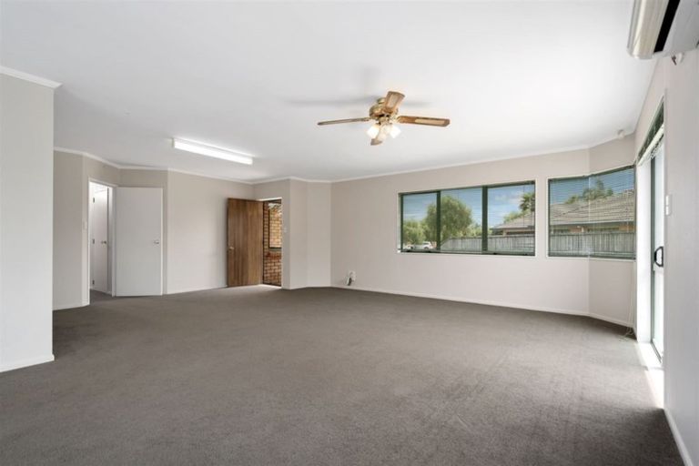 Photo of property in 61 Olympus Grove, Papamoa Beach, Papamoa, 3118