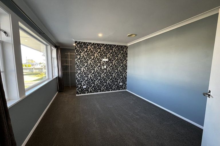 Photo of property in 51 Power Street, Levin, 5510