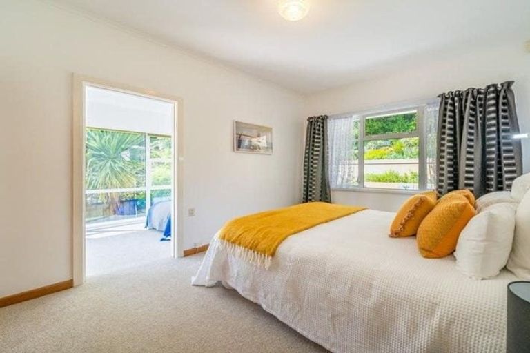 Photo of property in 69 Norton Park Avenue, Fairfield, Lower Hutt, 5011