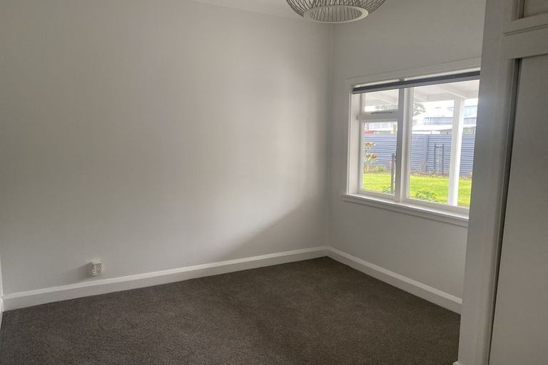 Photo of property in 197 Belfast Road, Belfast, Christchurch, 8051