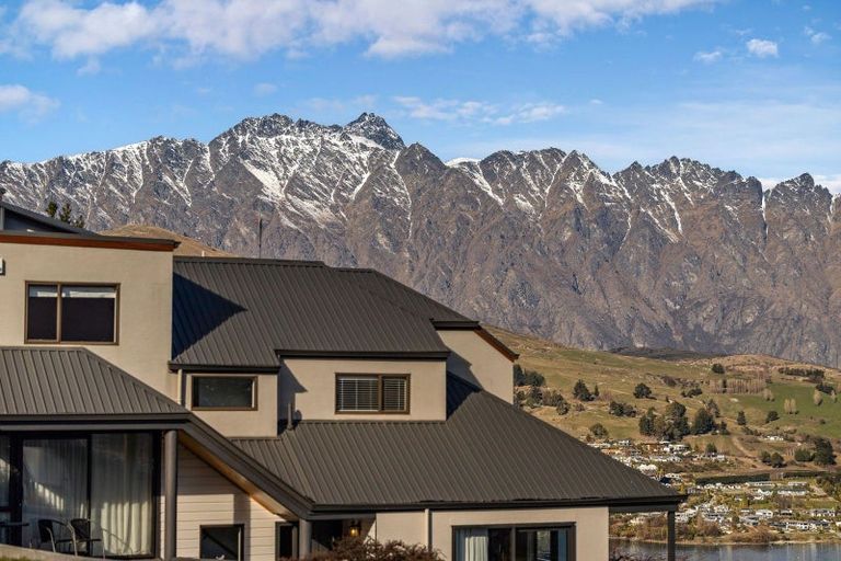 Photo of property in 7 Bolton Lane, Queenstown, 9300