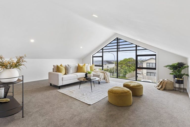 Photo of property in 108b Coronation Road, Hillcrest, Auckland, 0627