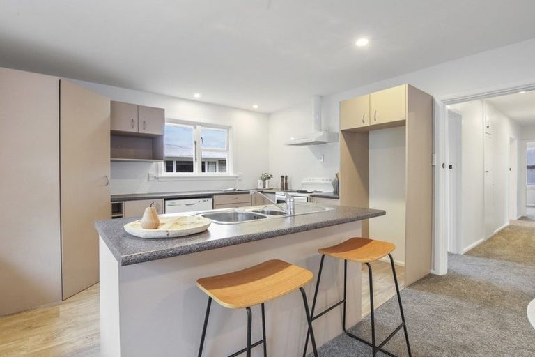 Photo of property in 32 Compton Street, Woolston, Christchurch, 8062