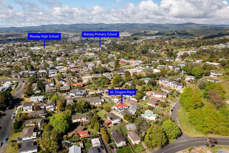 Photo of property in 6c Zingaro Place, Massey, Auckland, 0614
