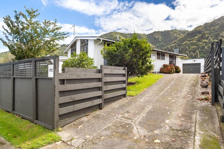 Photo of property in 192 California Drive, Totara Park, Upper Hutt, 5018