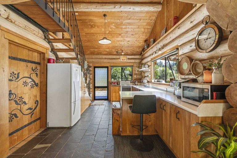 Photo of property in 944 Old Mountain Road, Waitetuna, Raglan, 3295