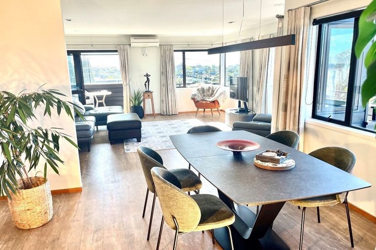 Photo of property in 42 Park Rise, Campbells Bay, Auckland, 0630