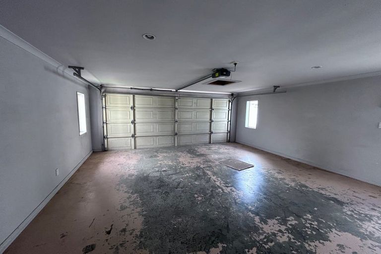 Photo of property in 42 Ballymore Drive, Pinehill, Auckland, 0632