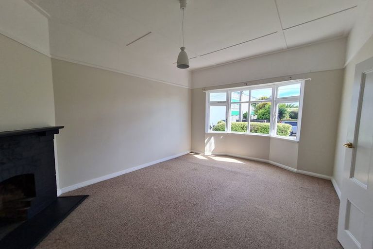 Photo of property in 11 Angus Avenue, Berhampore, Wellington, 6023