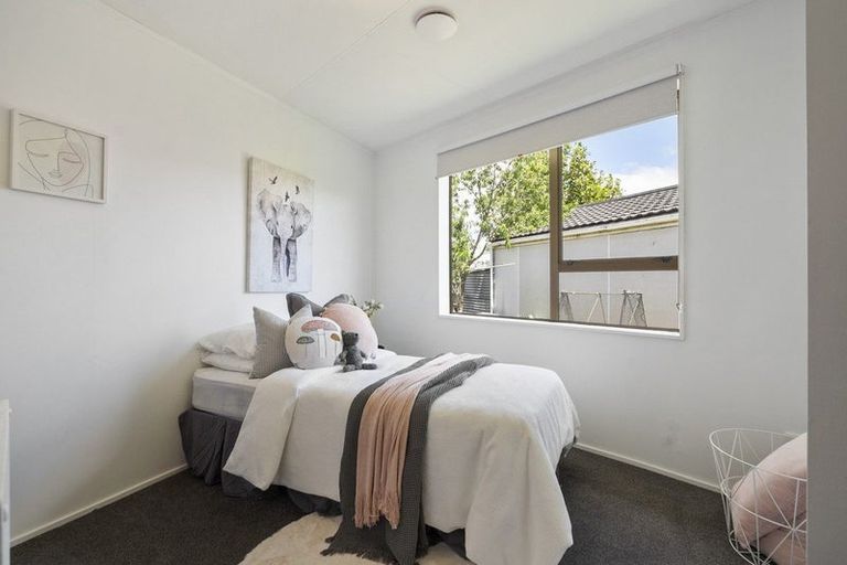 Photo of property in 3 Newland Court, Palmerston North, 4410