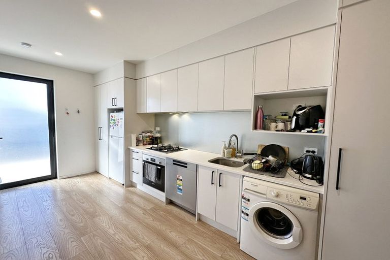 Photo of property in 41 Coronation Road, Papatoetoe, Auckland, 2025