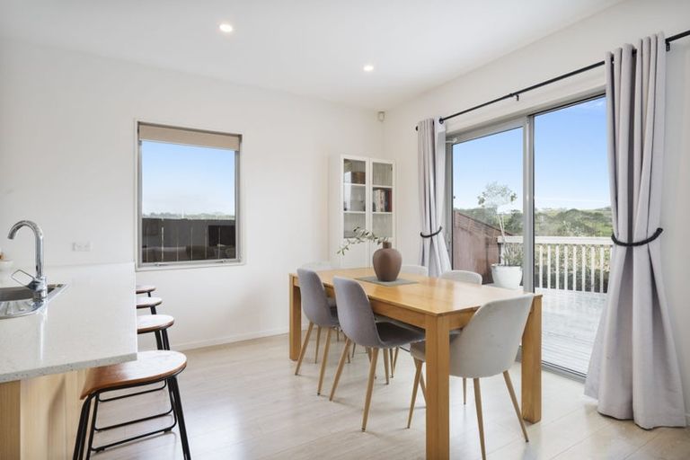 Photo of property in 103 Waekahu Road, Westgate, Auckland, 0814