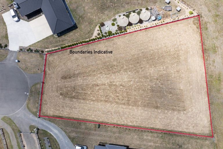 Photo of property in 15 Roma Way, Waitarere, 5510