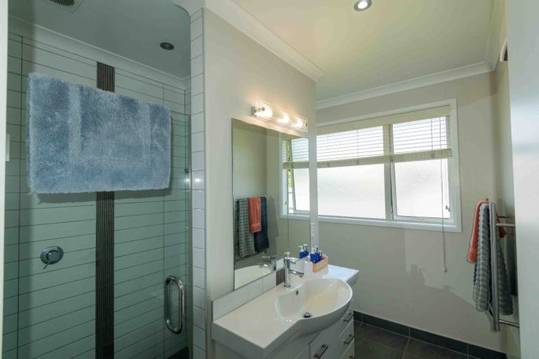 Photo of property in 10 Hyde Place, Halswell, Christchurch, 8025
