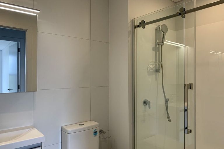 Photo of property in 203/4 Rauroa Lane, Hobsonville, Auckland, 0616