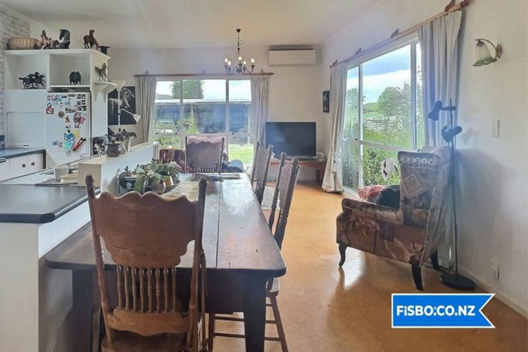 Photo of property in 171 Tikokino Road, Waipawa, 4273