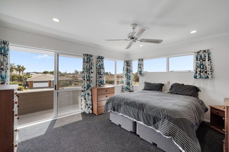 Photo of property in 75 Russley Drive, Mount Maunganui, 3116