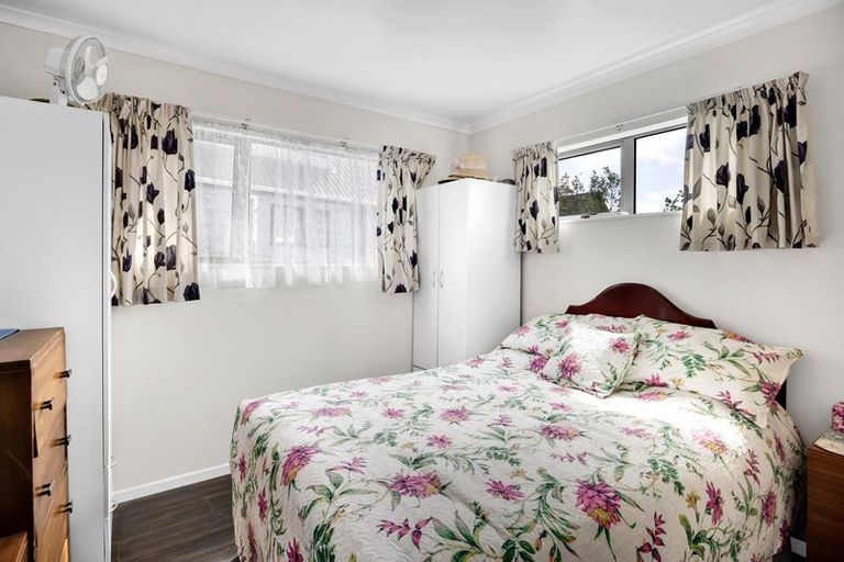 Photo of property in 14 Ropata Street, Hawera, 4610